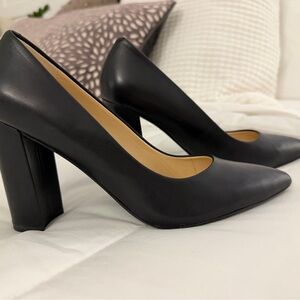 Nine West Elegant Black Women's Pumps size 7
